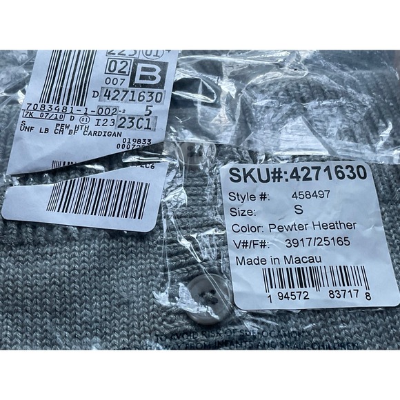 NEW Lands End Uniform Navy T shirt and Gray cardigan sweater Bundle! Small (4) - Picture 7 of 7